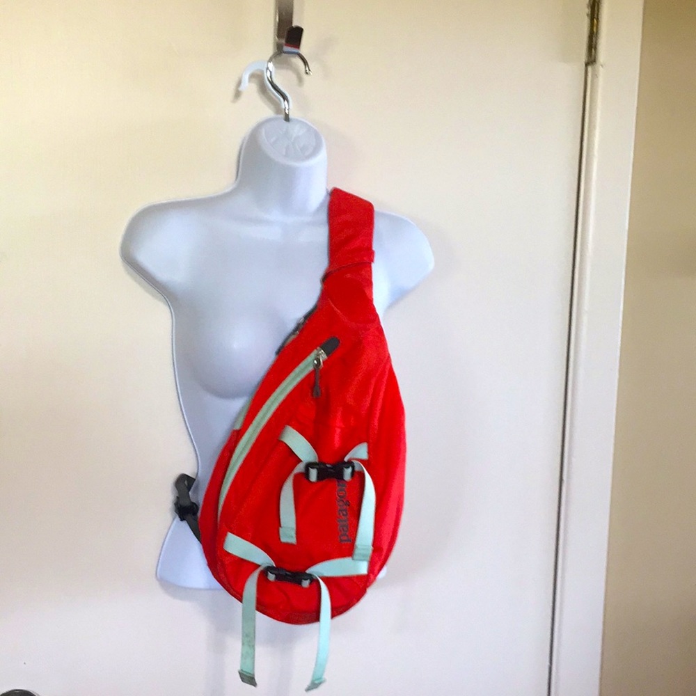 Patagonia sling bag unisex